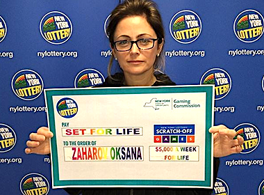 Ukrainian woman got a wrong lotto ticket and won USD 5,000,000 in USA lottery