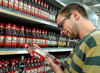 Price Hikes Cause Russians To Drink Less