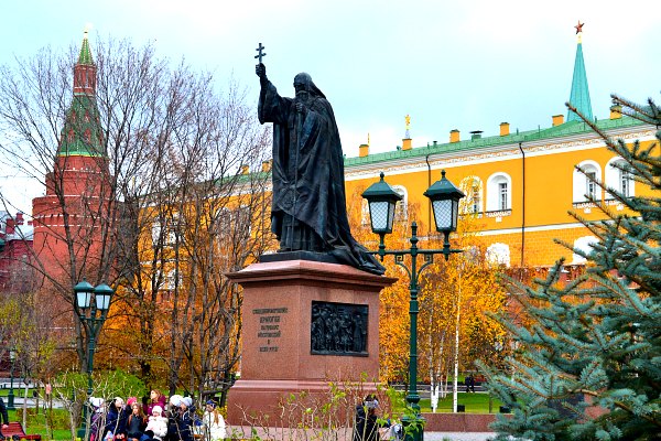 Александровский сад недалеко от Московского Кремля.