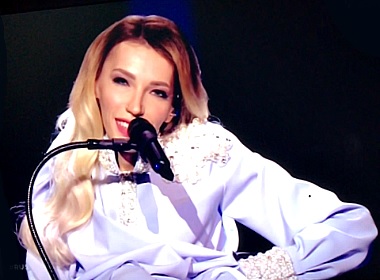 Yulia Samoylova at Eurovision 2018.