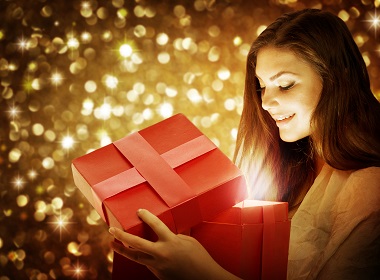 Нужно ли везти подарки к Рождеству семье иностранного жениха?