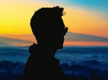 Developing leadership qualities with your eyes closed